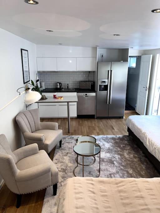 Exclusive Guesthouse Near The Ocean In Hovas Gothenburg Bagian luar foto